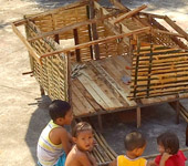 Thai Mini Raft House